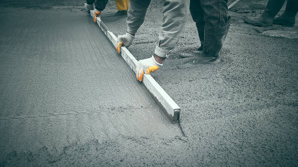 Best Commercial Concrete Services in Buckhead Ridge, FL